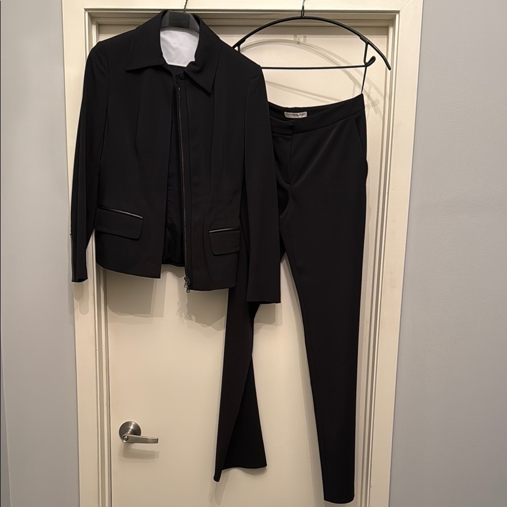 PRADA Elegant Black Women's Suit Set pants sz 40 Blazer 42